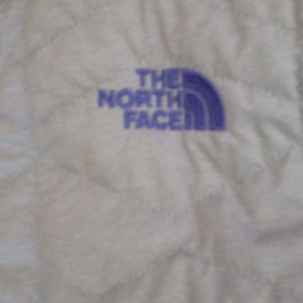 North face jacket - Picture 2 of 5